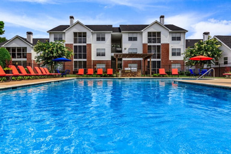 The Reserve at Harper's Point apartments resort-style swimming pool.